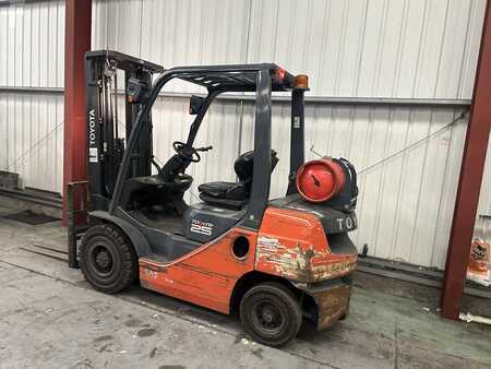 Carrelli elevatori GPL 2019  Toyota 02-8FGF25 (3)