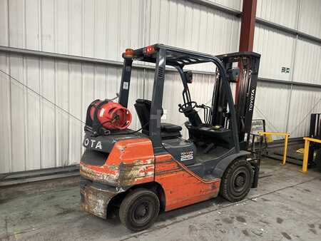 Carrelli elevatori GPL 2019  Toyota 02-8FGF25 (6)