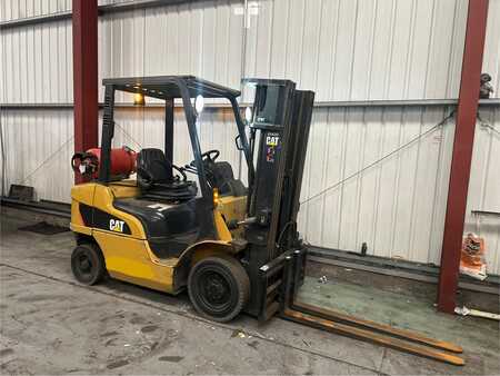 Chariots élévateurs GPL 2013  CAT Lift Trucks GP25NT (4)