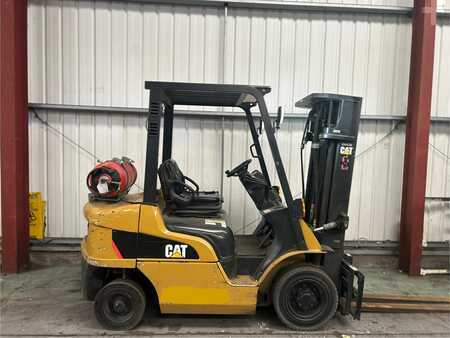 Chariots élévateurs GPL 2013  CAT Lift Trucks GP25NT (5)
