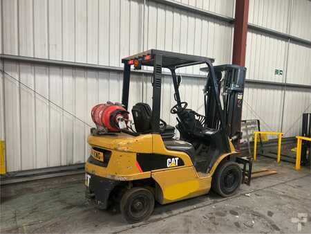 Chariots élévateurs GPL 2013  CAT Lift Trucks GP25NT (6)