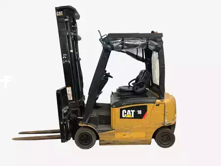 Elektrisk- 4 hjul 2015  CAT Lift Trucks EP18CPN (1)