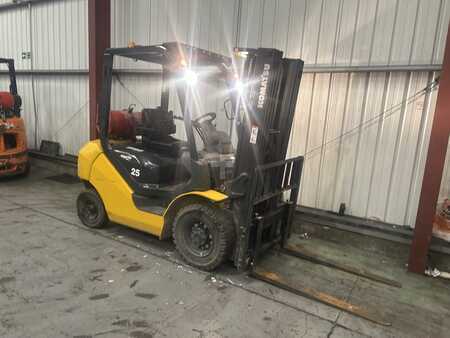 Chariots élévateurs GPL 2018  Komatsu FG25HT-17 (4)