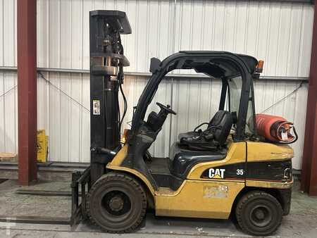 LPG Forklifts 2006  CAT Lift Trucks GP35N (1)