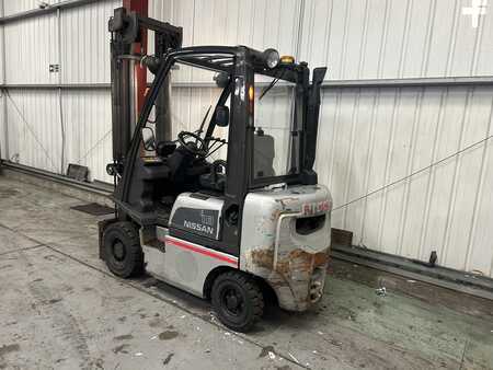 Dieselstapler 2013  Nissan Y1D1A18Q (3)