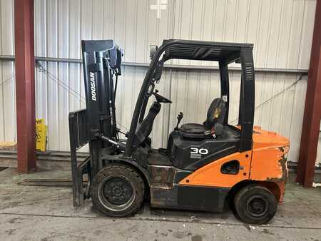 Wózki widłowe diesel 2019  Doosan D30S-5 (1)