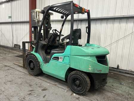 Chariots élévateurs diesel 2020  Mitsubishi FD30NT (3)