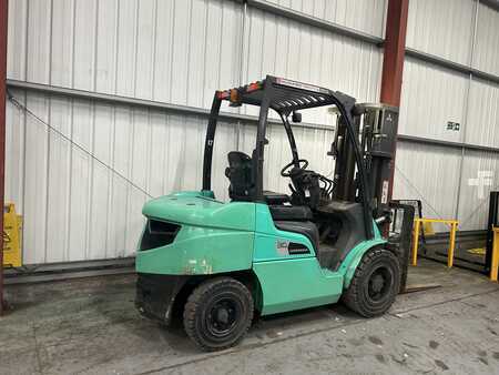 Chariots élévateurs diesel 2020  Mitsubishi FD30NT (6)