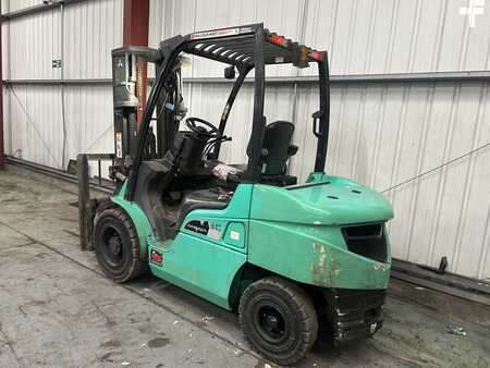 Chariots élévateurs diesel 2020  Mitsubishi FD30NT (3)