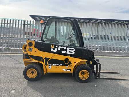 Chariots téléscopiques fixes 2013  JCB TLT30D 4x4 (4)