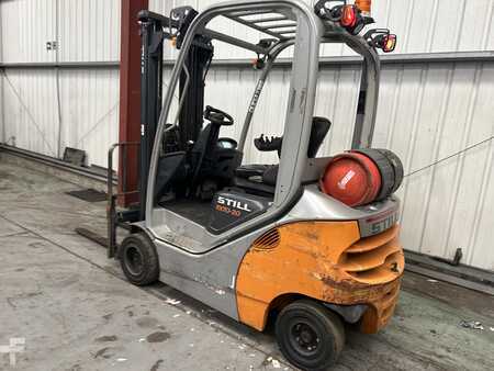 Chariots élévateurs GPL 2019  Still RX70-20T (3)