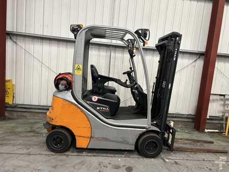 Chariots élévateurs GPL 2018  Still RX70-20T (5)