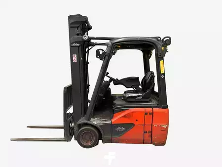 Elektromos 3 kerekű 2020  Linde E16C-02 (1)