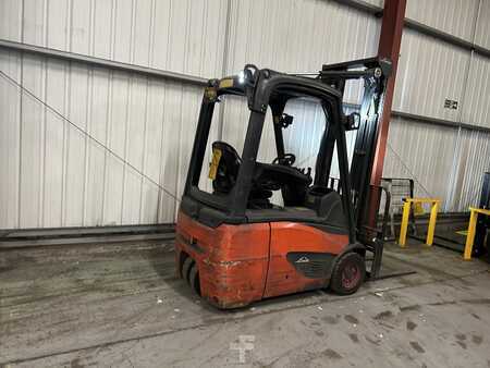 Elektrisk- 3 hjul 2014  Linde E16C-02 (6)