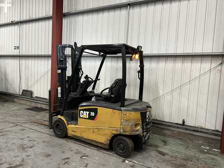 Chariots électriques à 4 roues 2017  CAT Lift Trucks EP20PN (3)