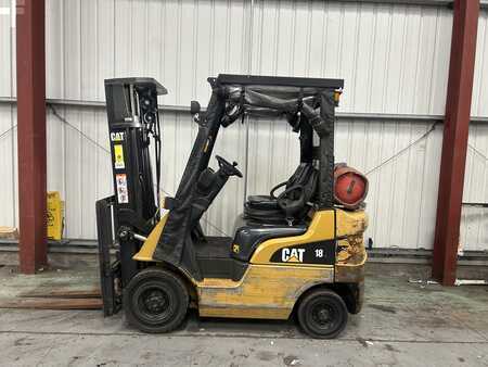 Chariots élévateurs GPL 2017  CAT Lift Trucks GP18NT (1)