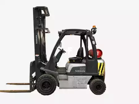 Gázüzemű targoncák 2012  Nissan U1D2A20LQ (1)