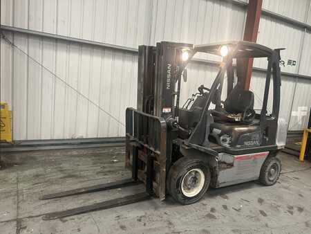 Diesel heftrucks 2011  Nissan Y1D2A25Q (2)