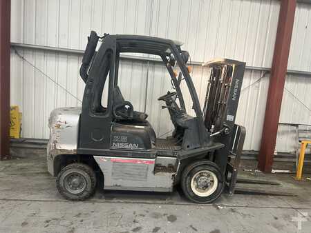 Diesel heftrucks 2011  Nissan Y1D2A25Q (5)