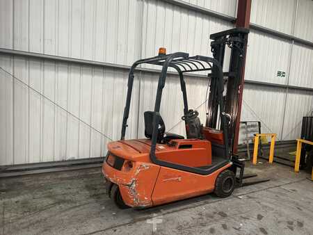 Elektro tříkolové VZV 2001  BT CBE2.0T (6)