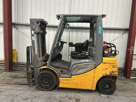 Carrelli elevatori GPL 2017  Jungheinrich TFG425S (1)