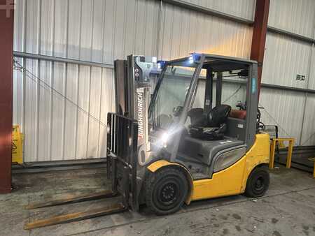 Carrelli elevatori GPL 2017  Jungheinrich TFG425S (2)