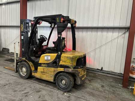 Dízel targoncák 2019  Yale GDP25VX (3)