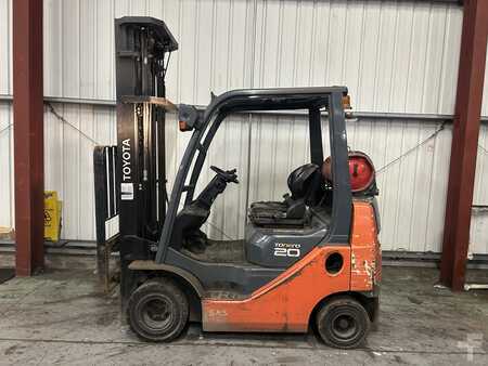 Nestekaasutrukki 2018  Toyota 02-8FGKF20 (1)