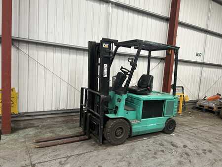 Chariots électriques à 4 roues 2000  Mitsubishi FBP25 (2)