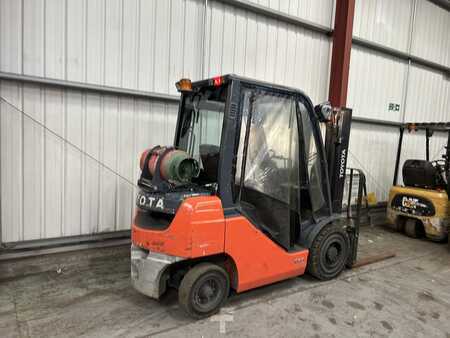 Nestekaasutrukki 2018  Toyota 02-8FGF20 (6)