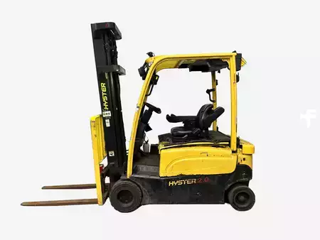 Chariots électriques à 4 roues 2017  Hyster J2.0XN (1)