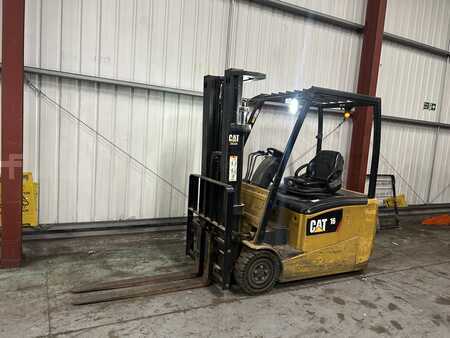 El truck - 3 hjulet 2015  CAT Lift Trucks EP16PNT (2)