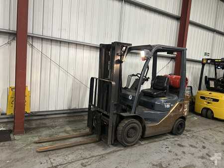 Nestekaasutrukki 2008  Toyota 02-8FGF18 (2)