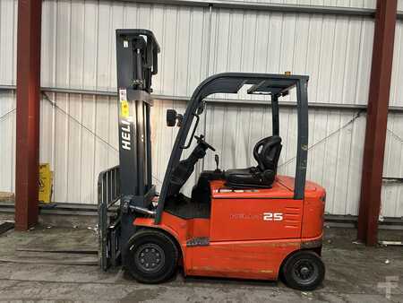 Chariots électriques à 4 roues 2014  Heli FE25G (1)