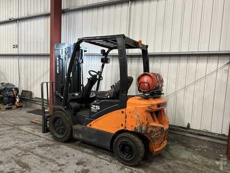 Gas gaffeltruck 2021  Doosan G25P-7 (3)