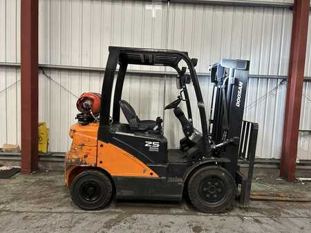 Gas gaffeltruck 2021  Doosan G25P-7 (5)