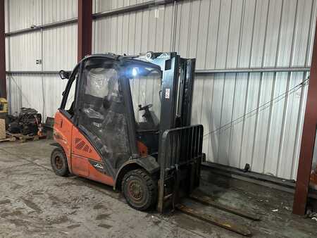 Empilhador a gás 2020  Linde H20T-02/600 (4)