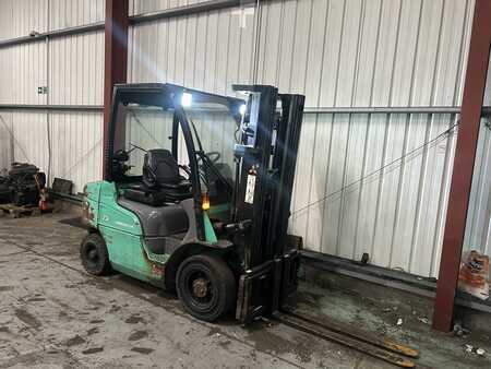 Dieselový VZV 2010  Mitsubishi FD25N (5)