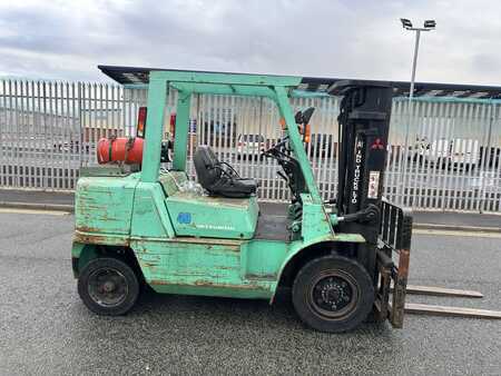 LPG VZV 2011  Mitsubishi FG40K (4)