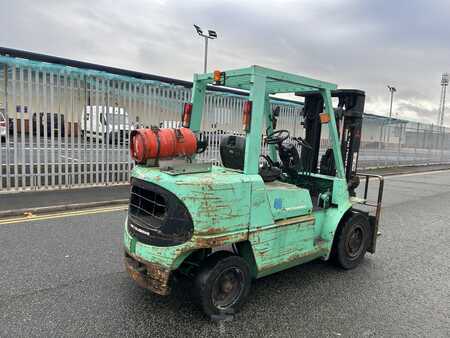 LPG VZV 2011  Mitsubishi FG40K (5)