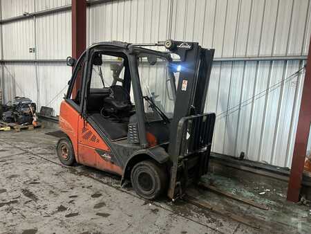 Empilhador a gás 2020  Linde H20T-02/600 (4)