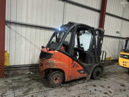 Empilhador a gás 2020  Linde H20T-02/600 (6)