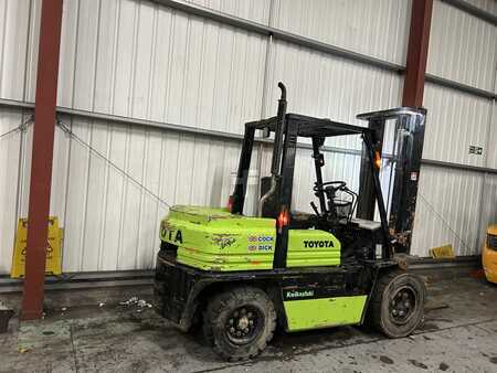 Dieseltrukki 1997  Toyota 02-5FD35 (6)