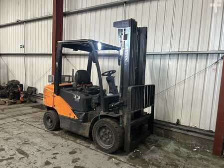 Dieseltrukki 2019  Doosan D33S-7 (6)