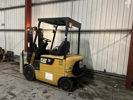 Electric - 4 wheels 2008  CAT Lift Trucks EP25-PAC (3)