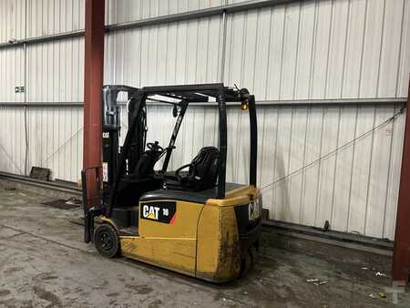 Carrelli elettrici 3 ruote 2014 CAT Lift Trucks EP16PNT (3)