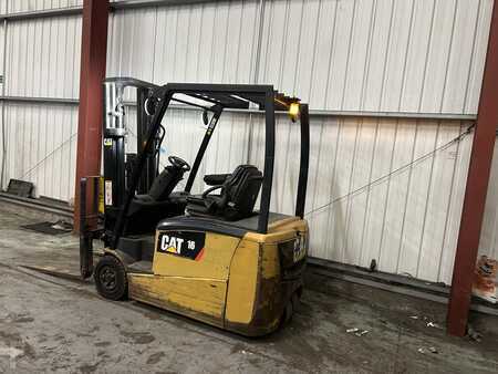 El truck - 3 hjulet 2015  CAT Lift Trucks EP16PNT (3)