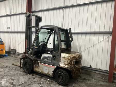 Dieselový VZV 2008  Nissan YG1D2A30Q (3)