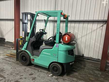 Treibgasstapler 2013  Mitsubishi FG18NT (3)