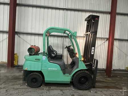 Treibgasstapler 2007  Mitsubishi FG35N (5)